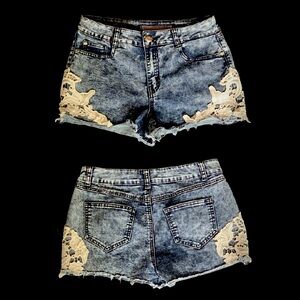 Boom Boom Jeans Acid Wash Crochet-Accented Shorts